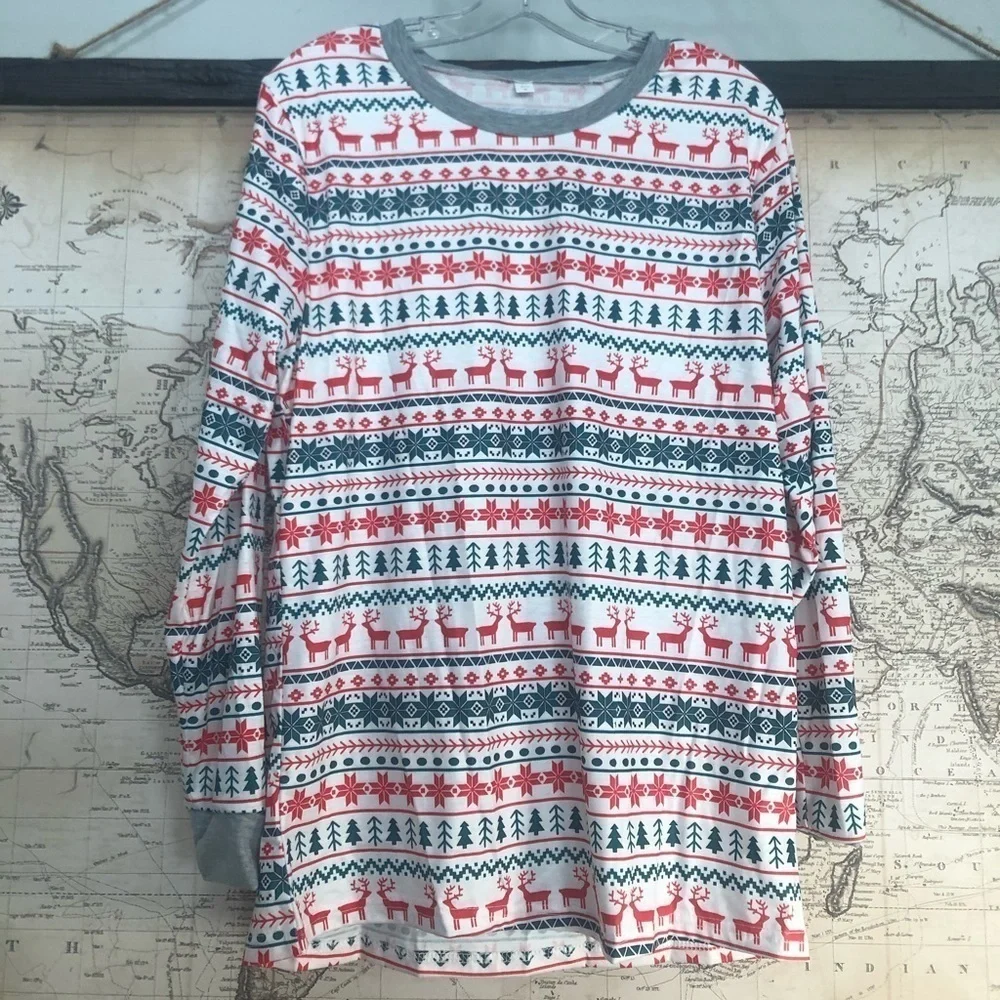 Tree & Reindeer Christmas Pajamas - NWOT - Picture 2 of 5